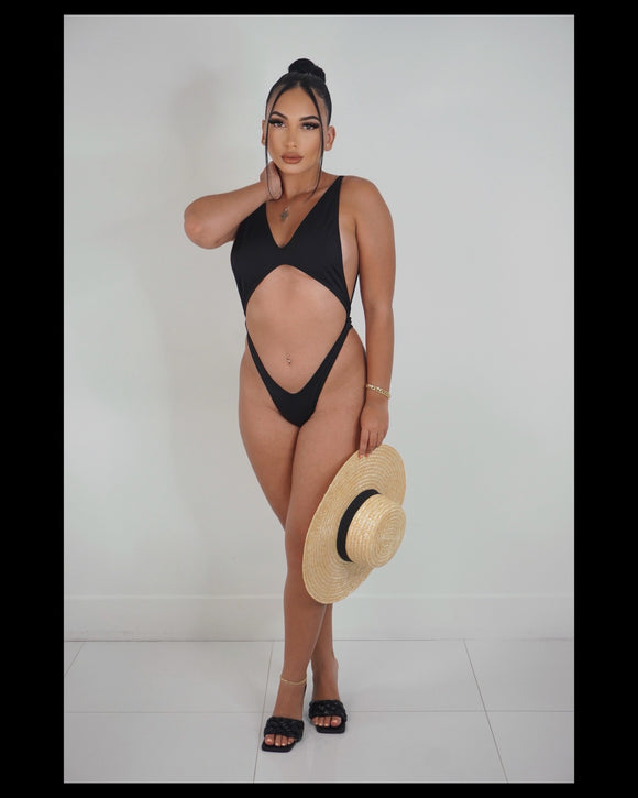 Monokini Goals